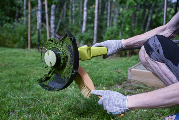 acs-green-waste-vacuuming